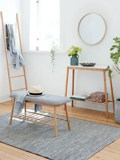 Bank VANDSTED met schap grijze stof/bamboe