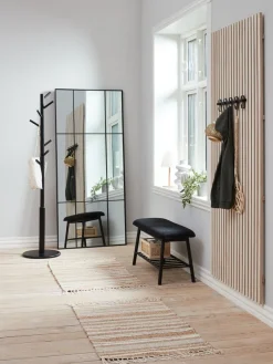 Bank VANDSTED met schap zwarte stof/zwart