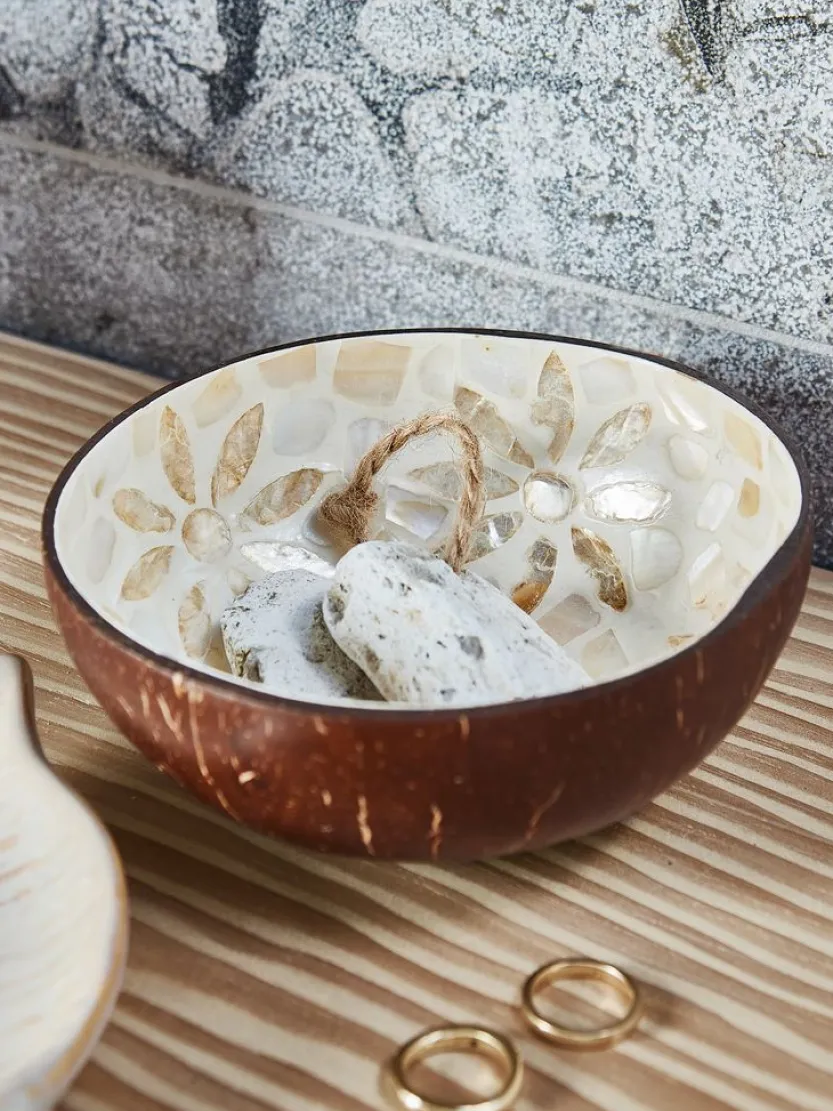 Decoratieve schaal BLEKET kokosnoot