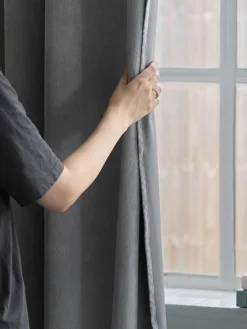 Gordijn ARA 1x140x300 verduisterend corduroy grijs