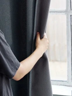 Gordijn HERDLA 1x140x300 isolerend antraciet