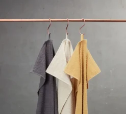 Handdoek SVANVIK 50x90 grijs