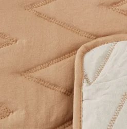 Plaid GULSTARR 130x180 gewatteerd latte