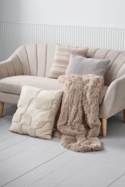 Rugkussen BAKKEMYNTE 60x60 beige