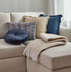 Sierkussen MYGGBLOM 35x50 grijs