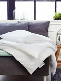 Synthetisch dekbed/kussenset 135x200/60x63/70 Høie UNIQUE