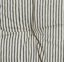 Zitkussen PIL 40x40x7 beige/zwart